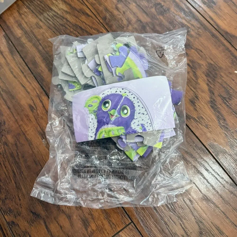 Hatchanimals, Purple and Green Draggle Puzzle, Sealed, Egg Gift Toy 2017 Version